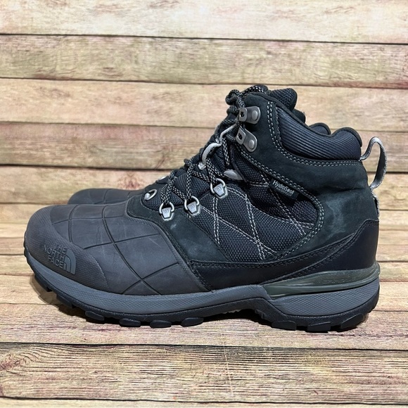 The North Face Other - The North Face Snowsquall Mid Lace Up Boots